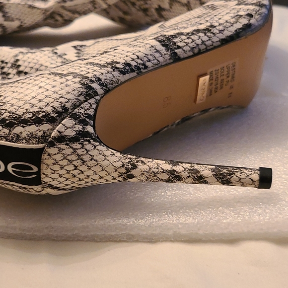 Bebe Thigh High Destined Faux Snake Skin Boots - Picture 9 of 12